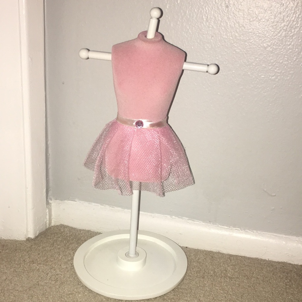 Jewelry holder
